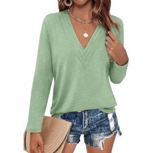 Womens Deep V Neck Long Sleeve Shirts Pleated Dressy Casual Tops Sexy Loose Fit T Shirt(Grass Green)